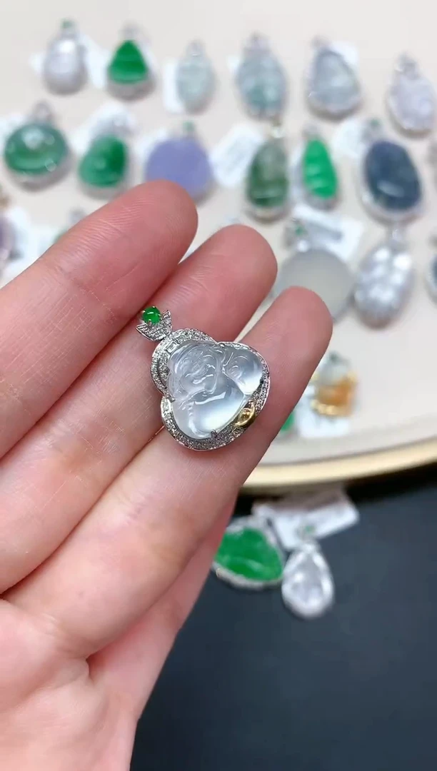 【闪购商品】翡翠吊坠(不含链)18K金镶嵌A517|6800