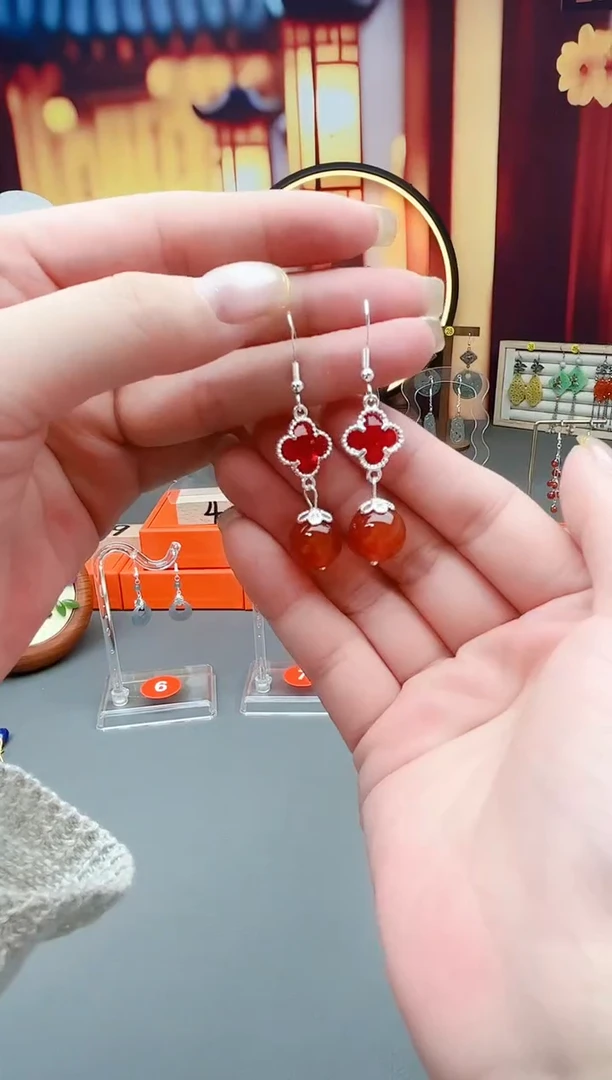 未镶嵌耳钉玛瑙/玉髓701