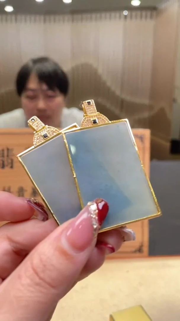 【闪购商品】翡翠颈饰未镶嵌多样性发货 (只发一件) *A35