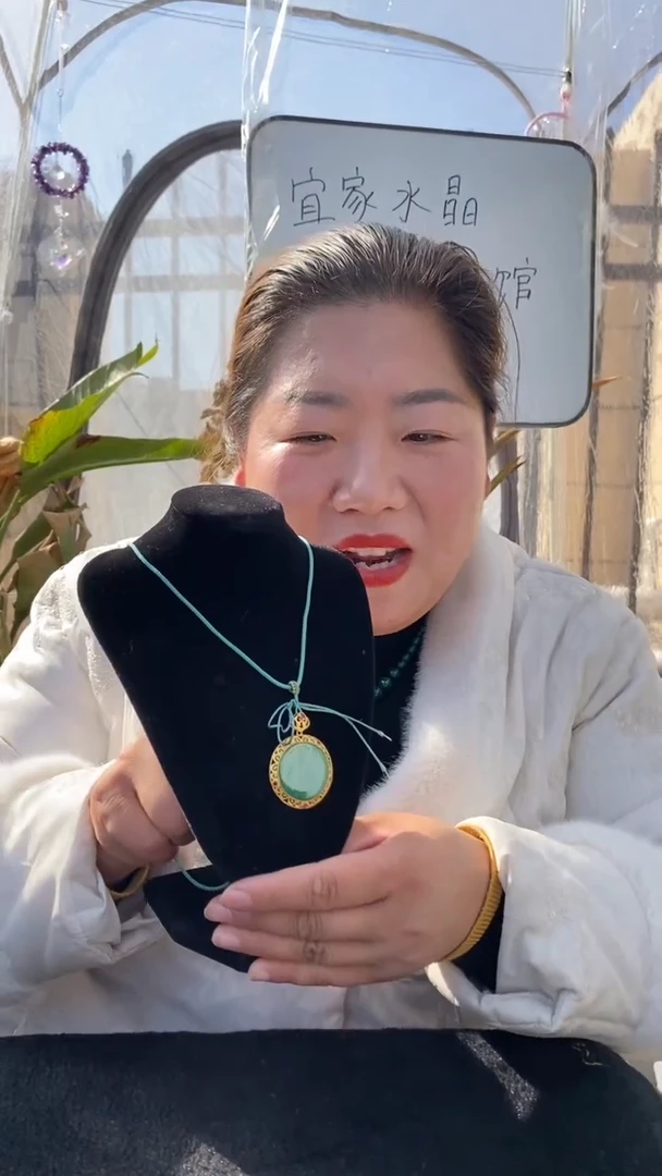 【闪购商品】孔雀石吊坠银S925镶嵌大圆牌吊坠多样性发其一