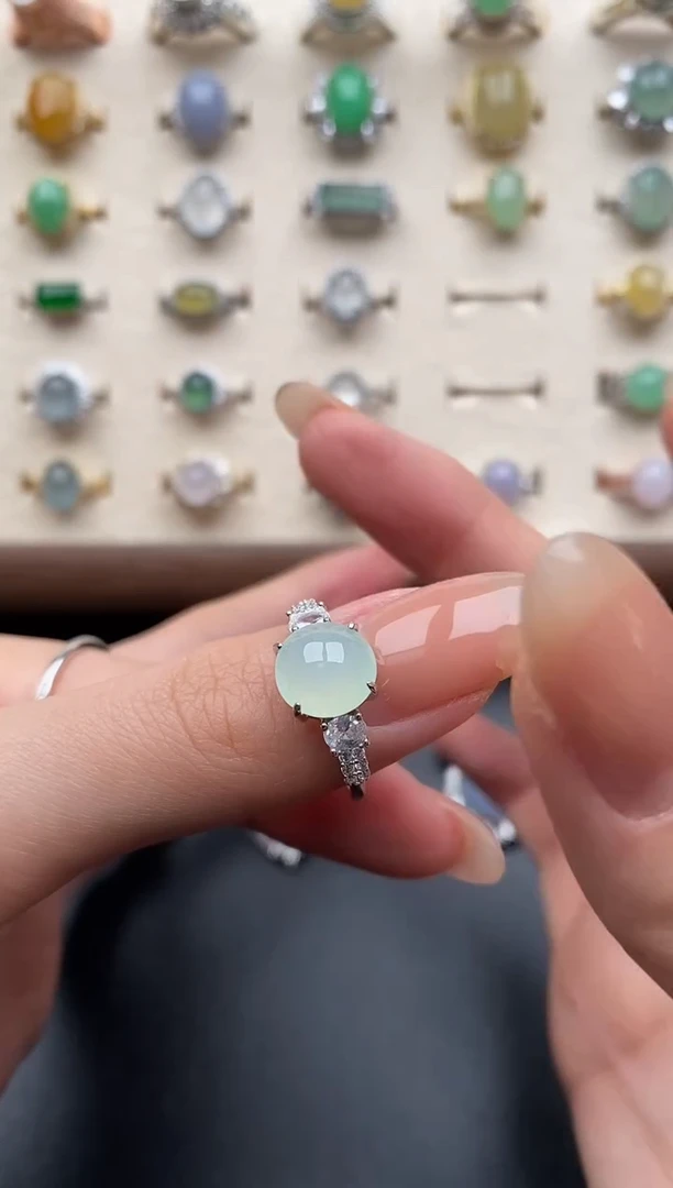 银S925镶嵌戒指翡翠一物一证一礼盒