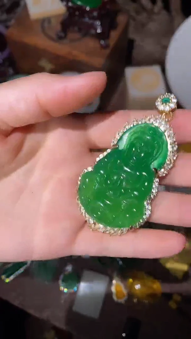 翡翠未镶嵌颈饰永玉阁精品专属摆件