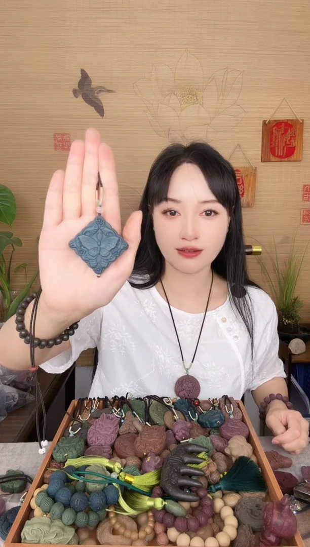 泥塑灵犀香蝶恋花