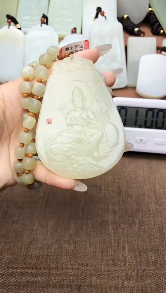 颈饰未镶嵌和田玉小****圈小陈的