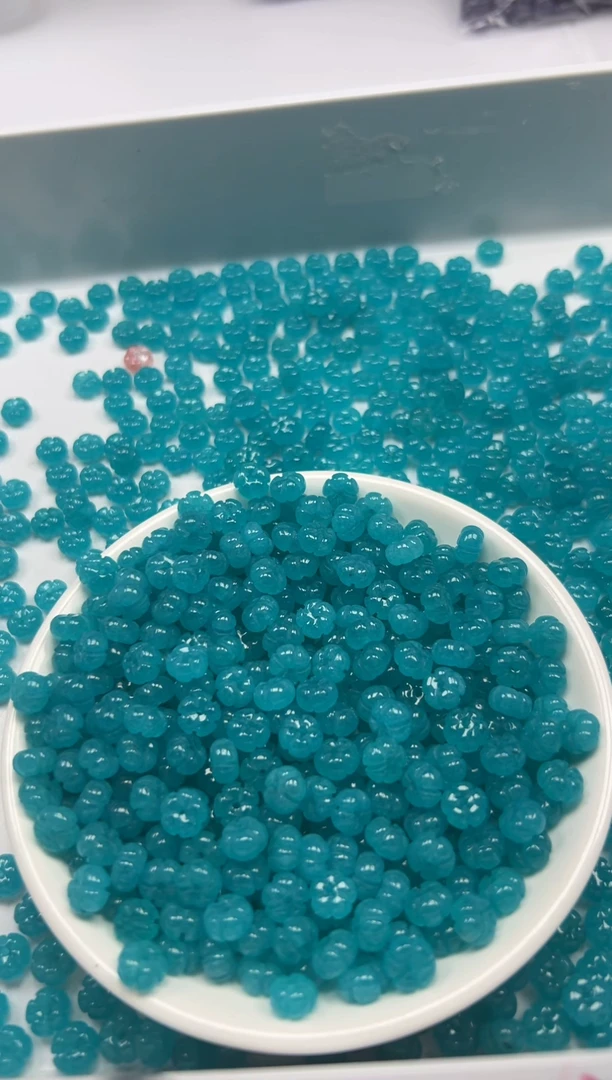 玛瑙/玉髓颈饰未镶嵌w2574高冰天河石五瓣花8mm*20颗