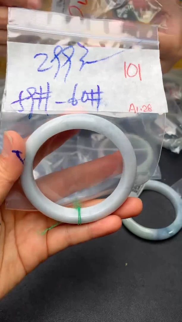 【闪购商品】定制翡翠未镶嵌毛货需精细抛光+多样性发货拍一发一一