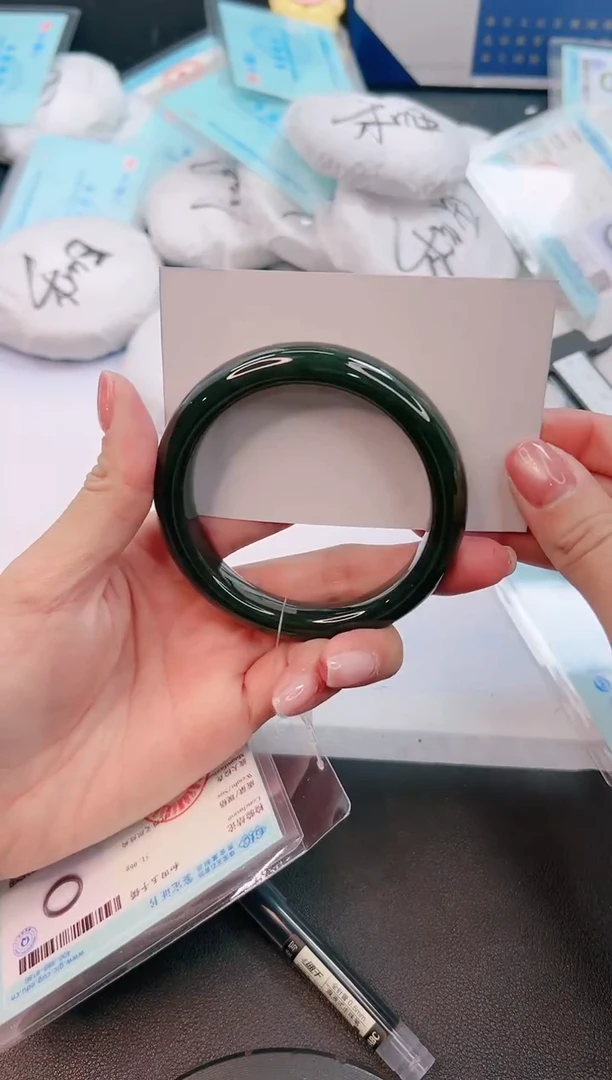 未镶嵌手镯和田玉26G100-58+