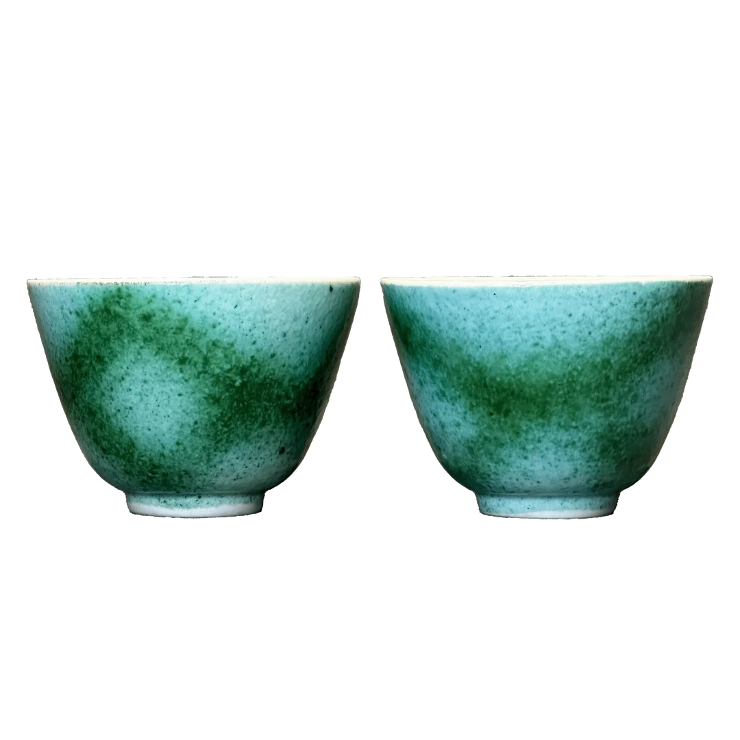25085006y绿吹釉杯一对
