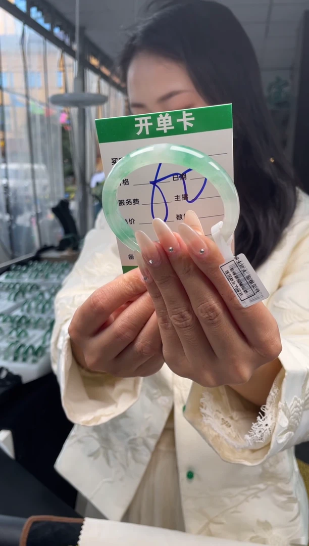 【闪购商品】石英质玉手镯未镶嵌60石英质玉手镯