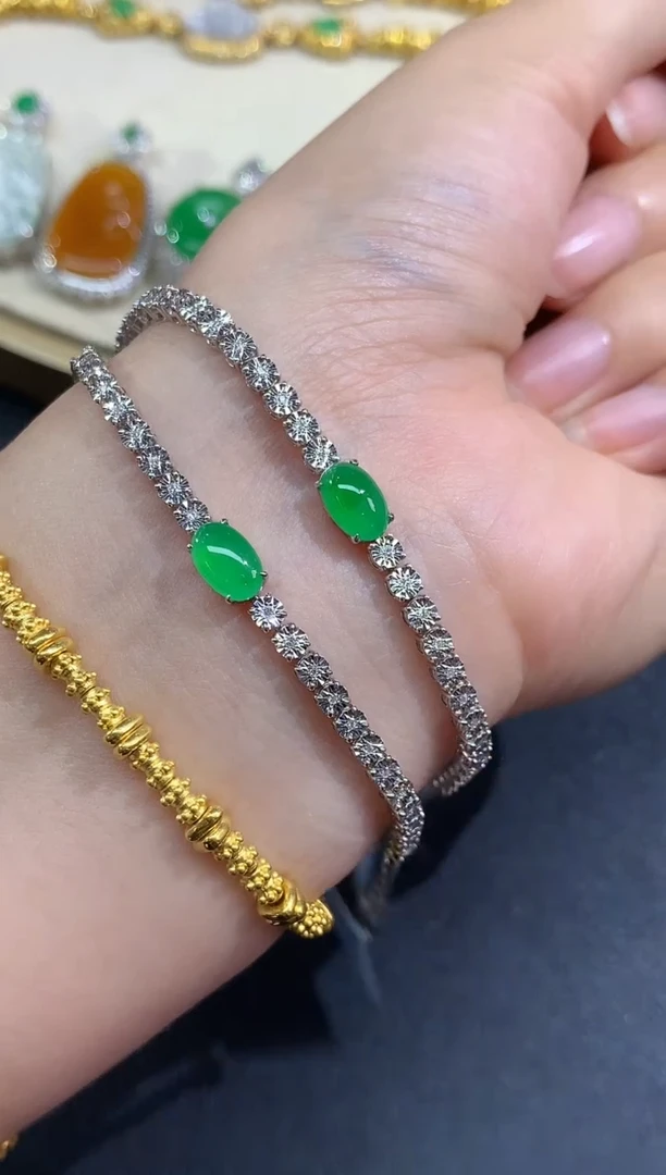18K金镶嵌手链翡翠手链|13800多样性发其一