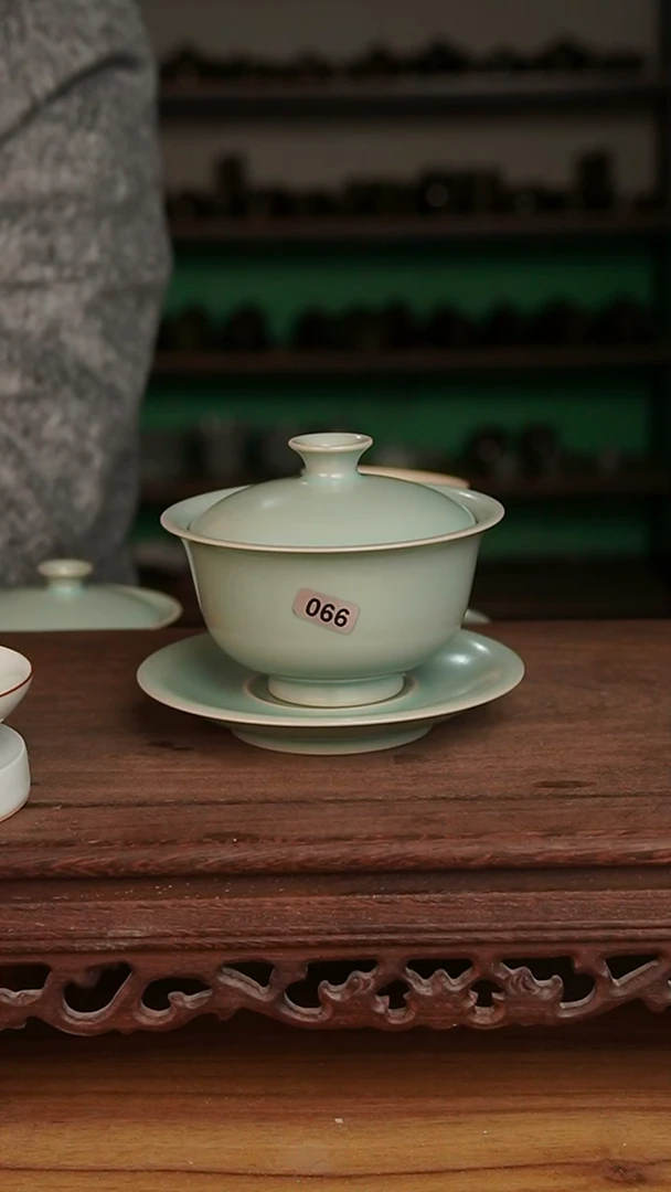 杯066号仿古釉三才元宝大盖碗微瑕