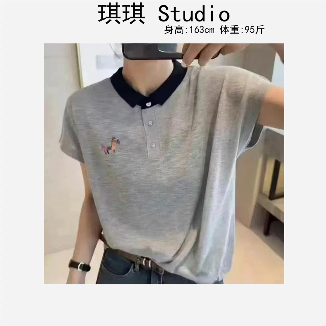 《琪琪家》夏季新款刺绣小马拼色翻领半排扣减龄针织短袖676-L