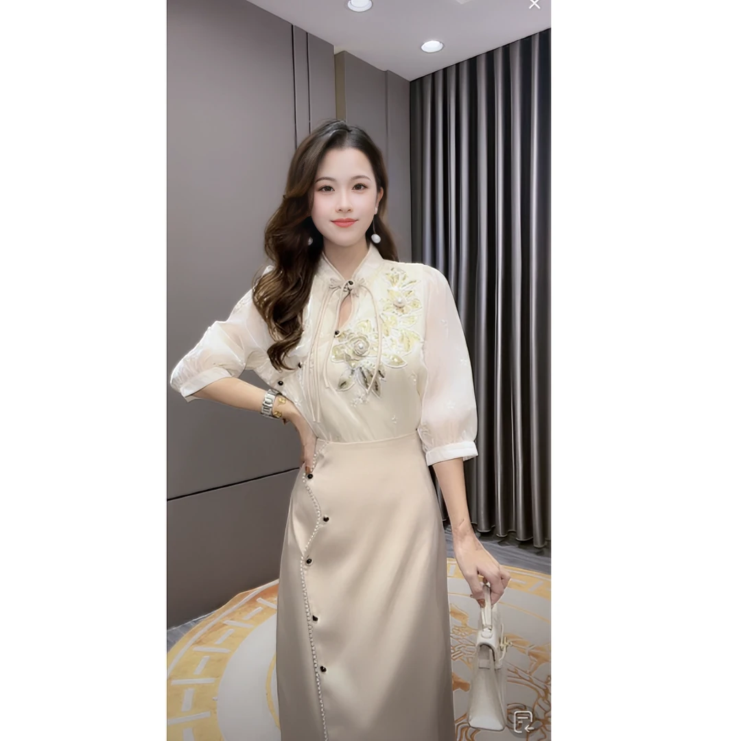 芙娜妮轻奢国内设计师时尚品牌新款夏设计感显瘦半裙F2310280B