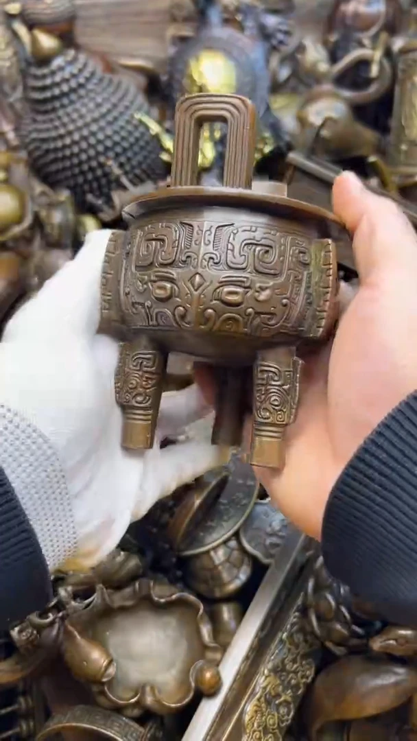 精美铜器，点击下单