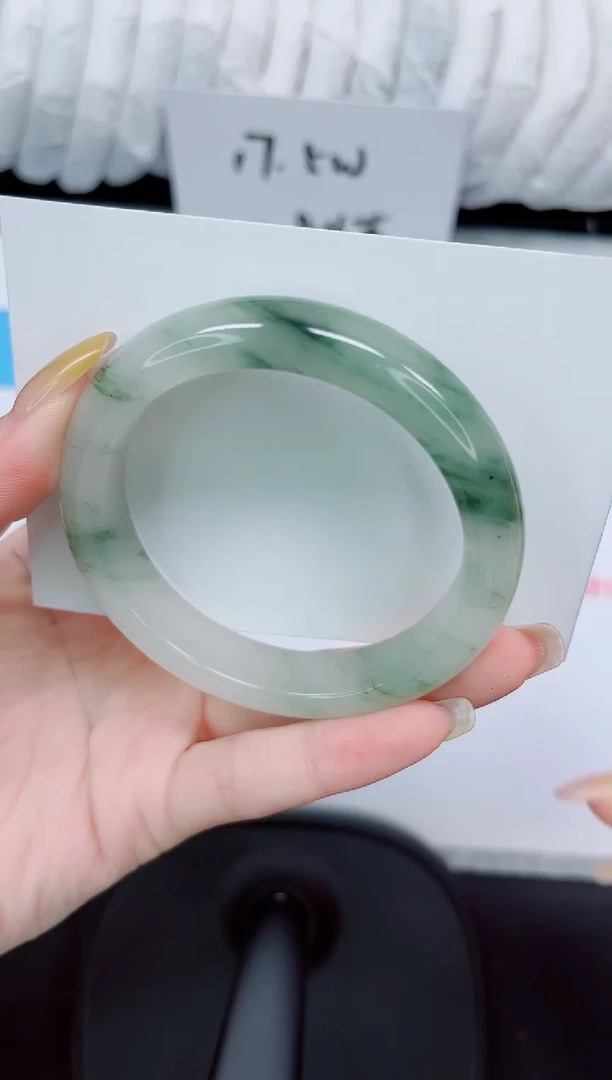 石英质玉手镯未镶嵌569