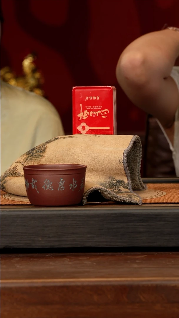 宜兴紫砂SDH 团团紫砂谢礼5