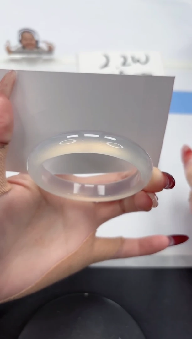 【闪购商品】石英质玉手镯未镶嵌A266-54.4