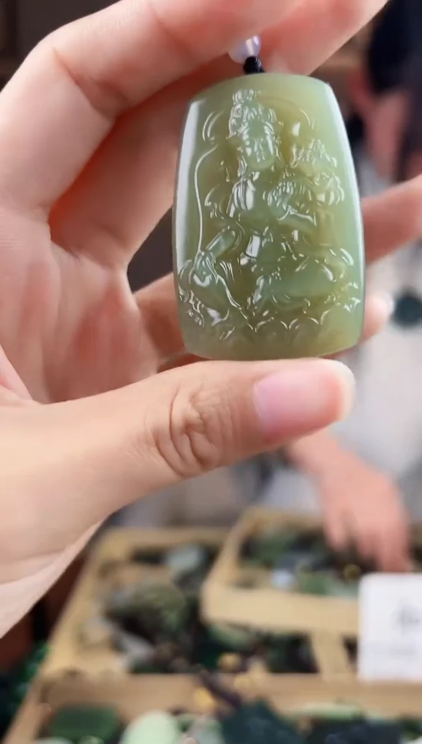 颈饰未镶嵌和田玉拍一发一，多样性发货