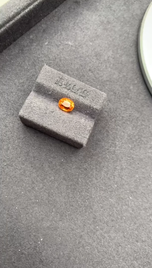 未镶嵌珠宝半成品石榴石1.5ct芬达 AH 定制