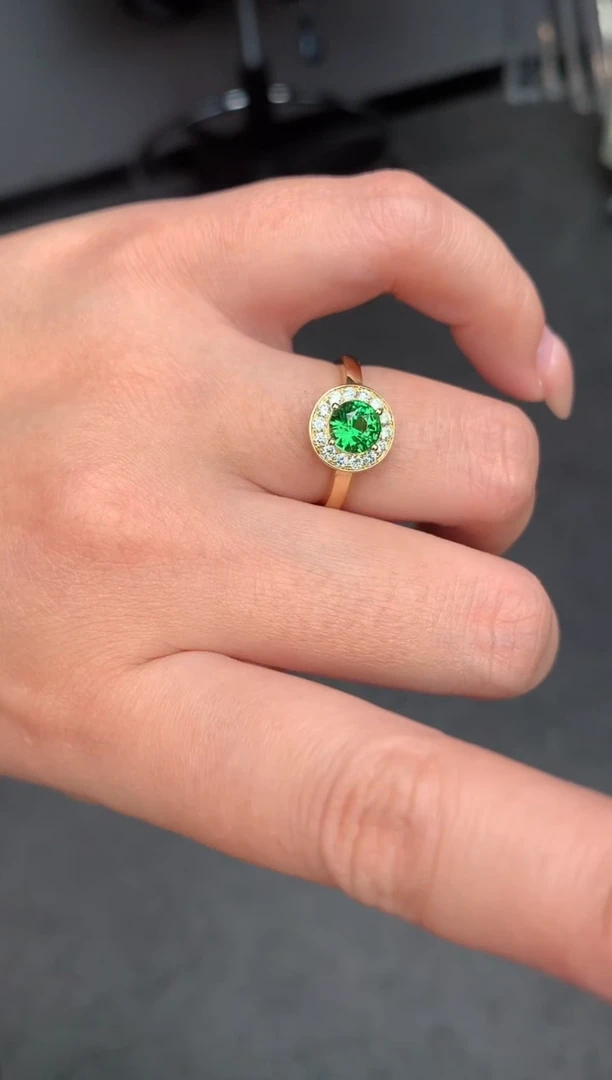 【闪购商品】石榴石（沙弗莱）戒指18K金镶嵌1ct沙弗莱戒指