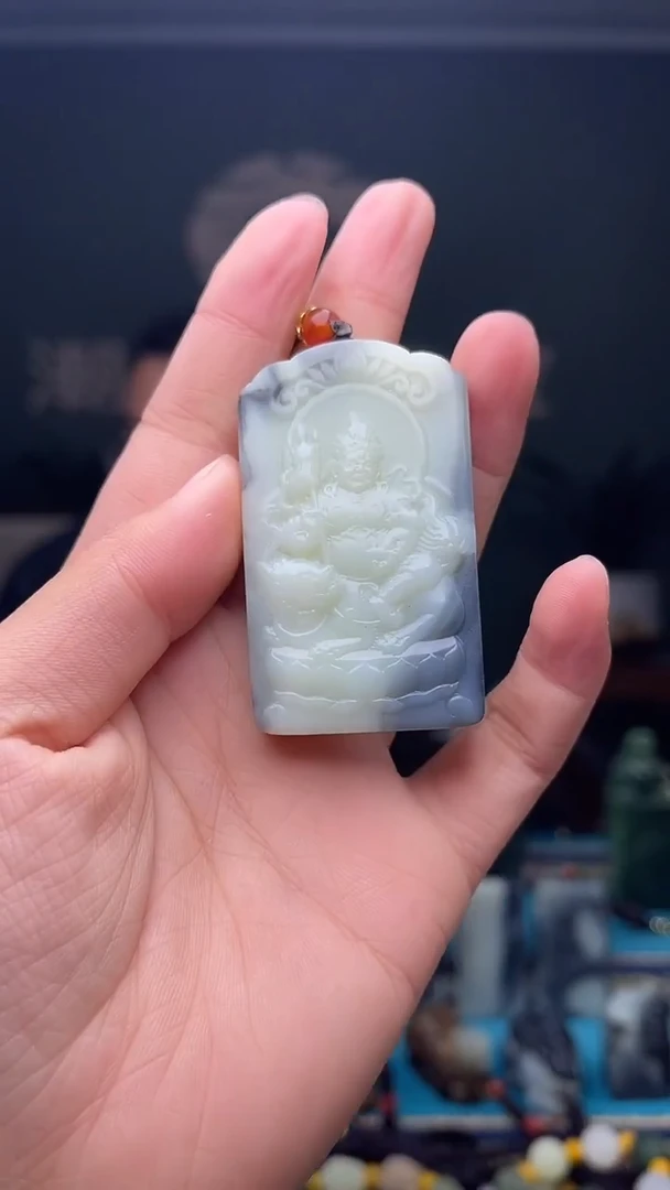 未镶嵌和田玉挂件1