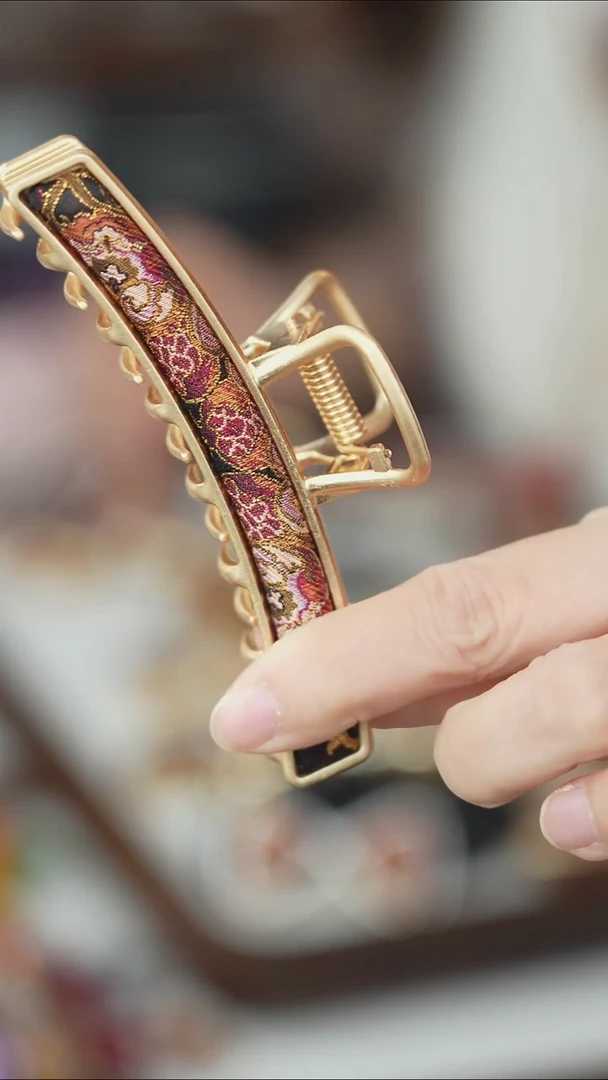 刺绣闪购纯手工非遗国风饰品