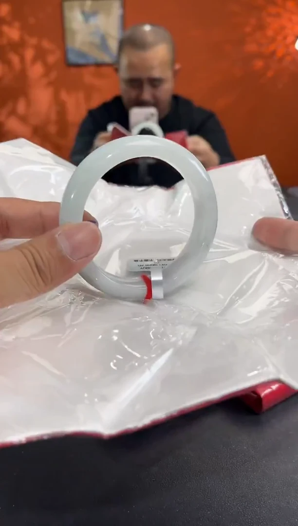 未镶嵌手镯翡翠14