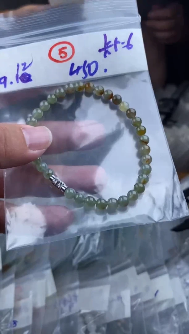 未镶嵌定制翡翠天然缅甸翡翠多样性