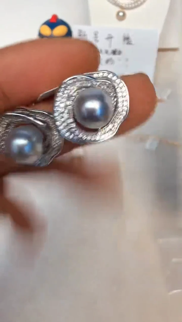 银S925镶嵌海水珍珠耳饰耳钉