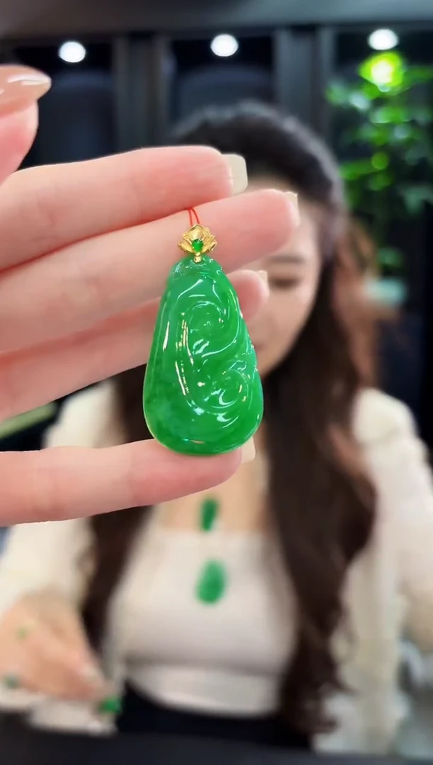 吊坠(不含链)18K金镶嵌翡翠 缅料A货/支持复检/一件