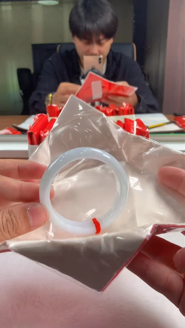 未镶嵌定制翡翠5079毛货不退不换 54-55圈