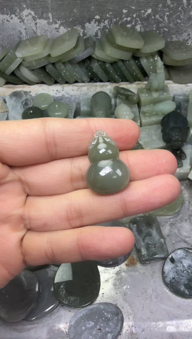 颈饰未镶嵌和田玉葫芦