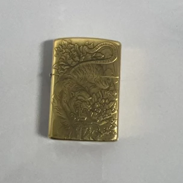 佐罗黄铜浮雕下山虎ZORRO正品火机样机微瑕机新机清仓利