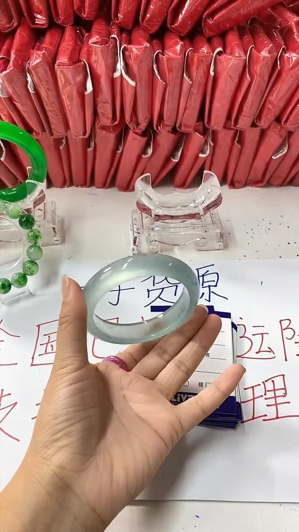 流行美美百搭真实好看直播间B256