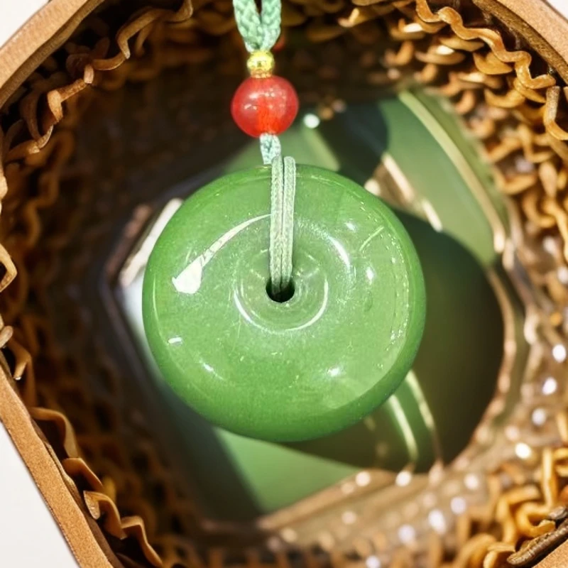 天然和田玉平安扣时尚气质款卡25 A137