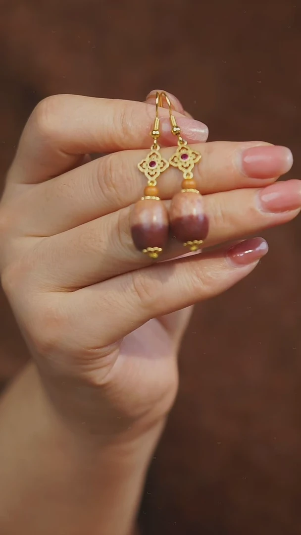 【闪购商品】玛瑙/玉髓耳环未镶嵌多样性发其一