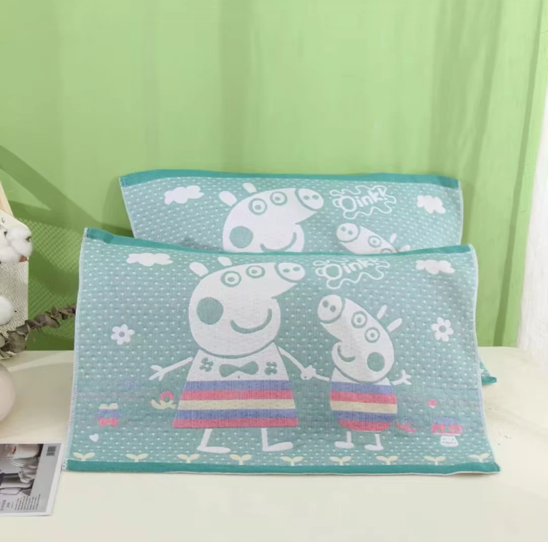 小猪佩奇52*78纯棉纱布舒适柔软枕巾（随机颜色）