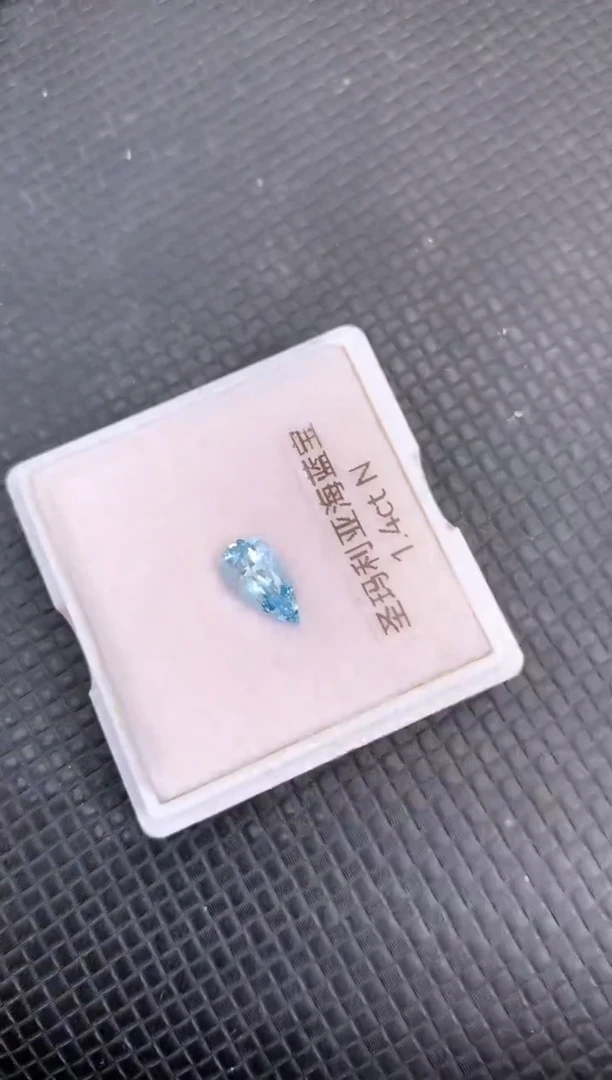 【闪购商品】海蓝宝石裸石未镶嵌天然圣玛利亚色海蓝宝石