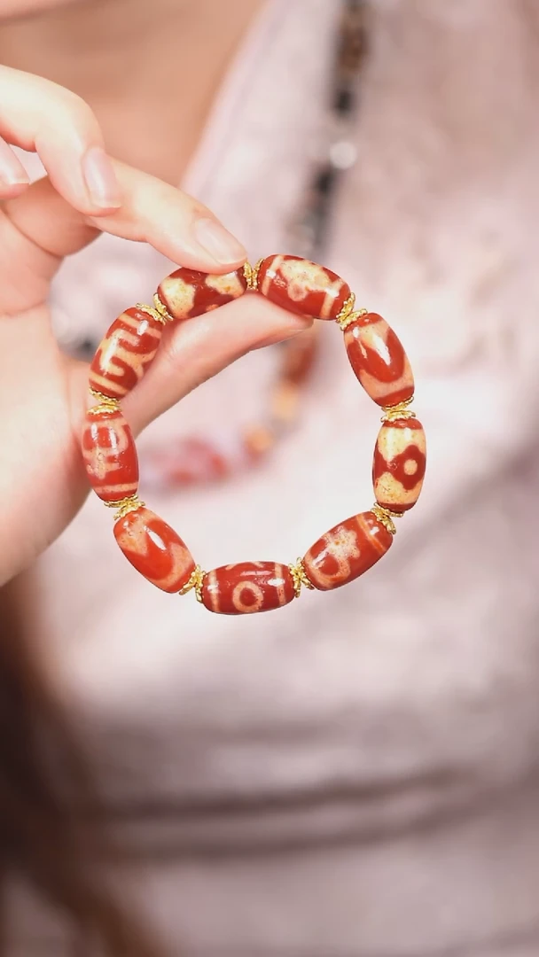 玛瑙/玉髓（覆膜）颈饰未镶嵌传世珠宝