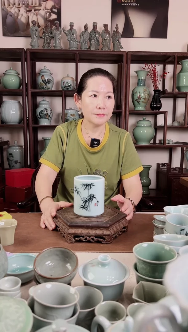 釉中彩 竹子画 笔筒