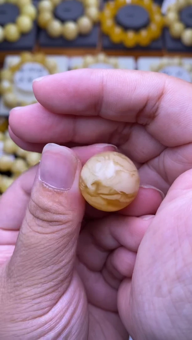 裸石琥珀未镶嵌 大小姐珠宝严选31