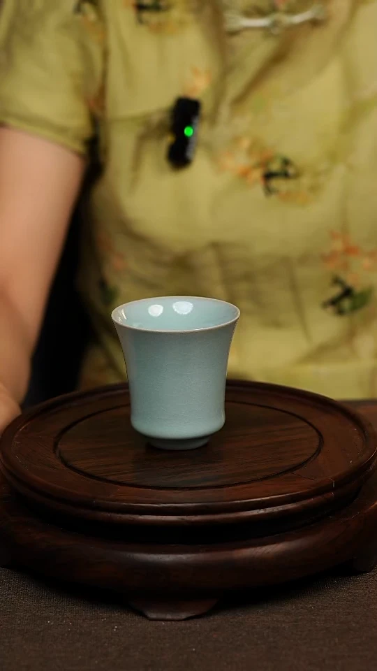 瓷片天青色闻香杯70ml微瑕不带礼盒