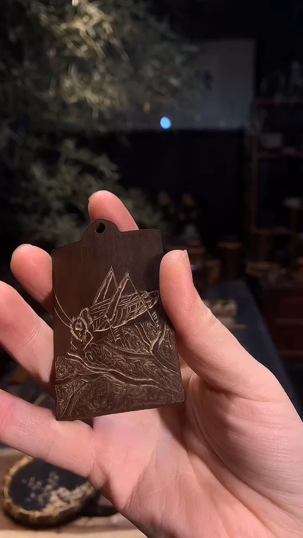 蚂蚱小手牌.......