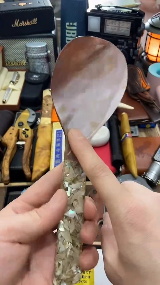 瓷片闪购商品  如图所示