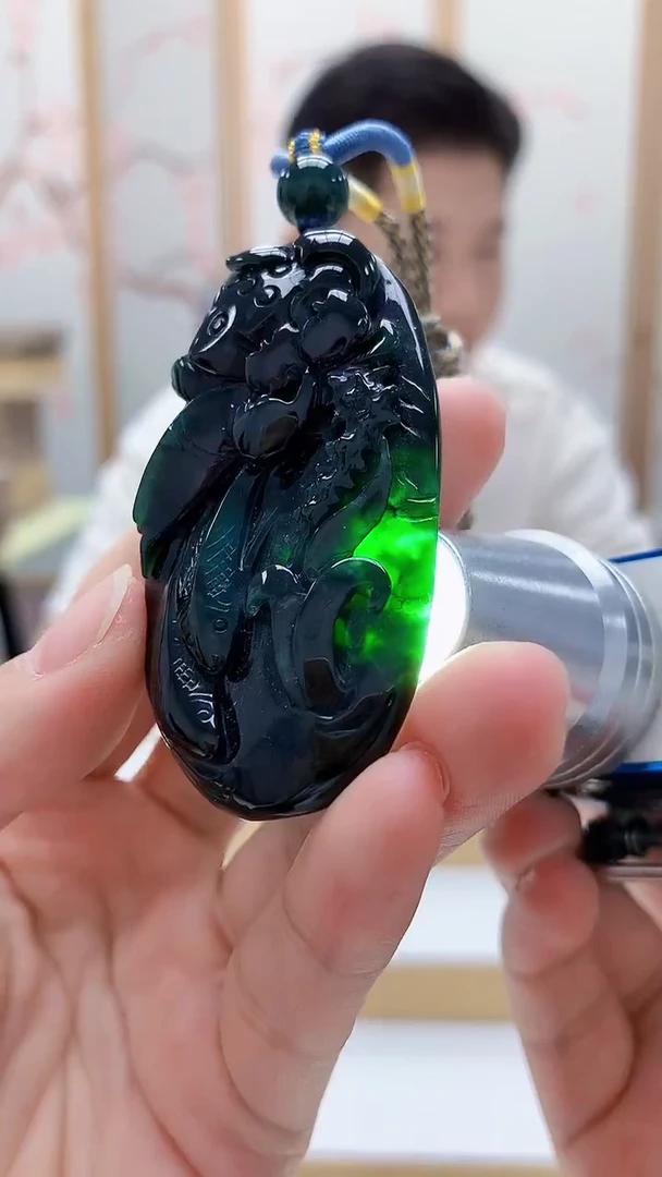 未镶嵌定制翡翠4917lr-毛货挂件137