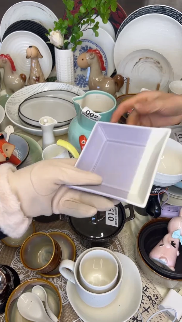 新骨瓷080瑕疵 紫白 4.5寸 双拼 四方酱碟