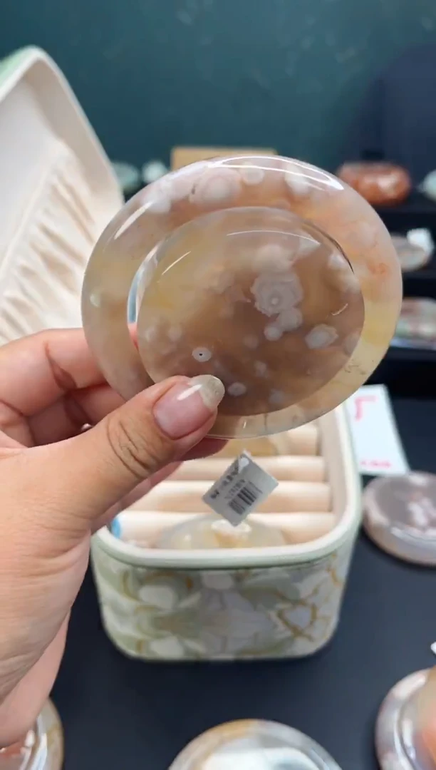 未镶嵌手镯石英质玉（60圈口）赠送镯心