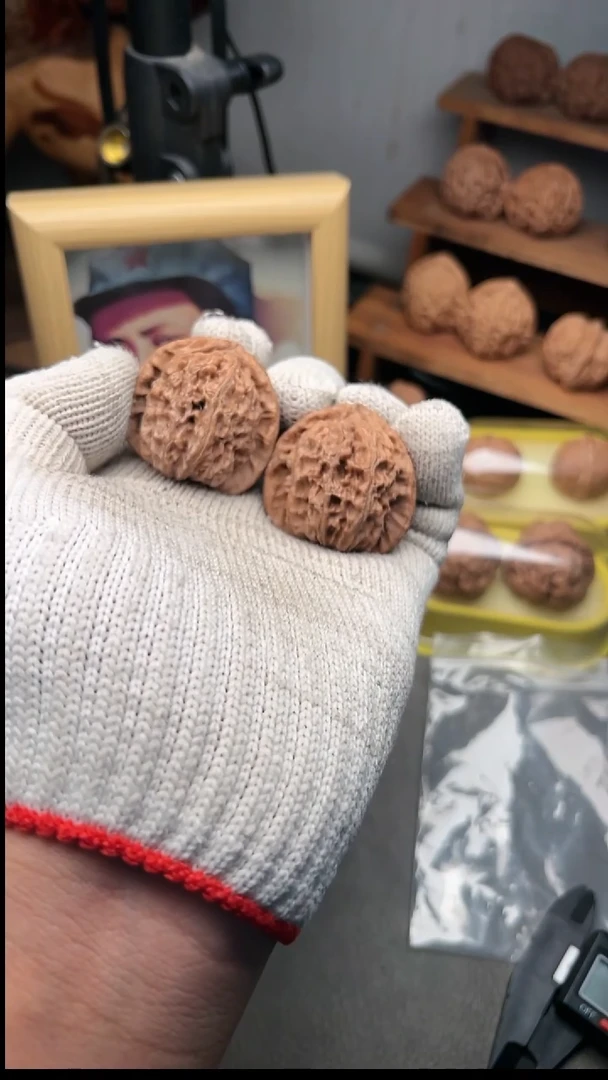 吊坠文玩核桃白狮子38