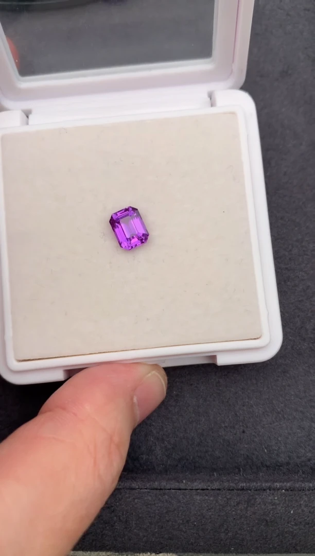 裸石彩色蓝宝石2.02ct紫蓝宝  BH  定制