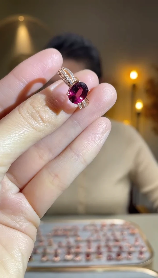 银S925镶嵌手饰石榴石手饰